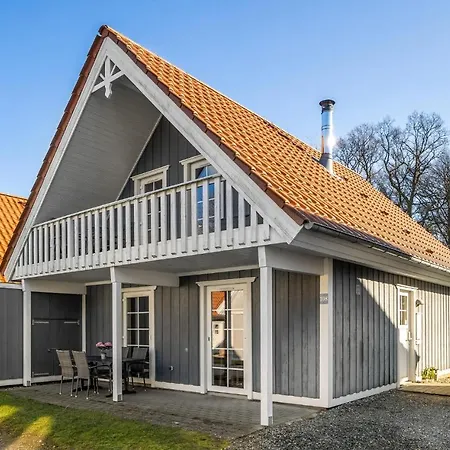 بيت للعطل 4 Bedroom Lovely In